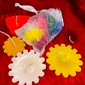 Colorful Flower-Shaped Tealight Candles Set - Floating Candles